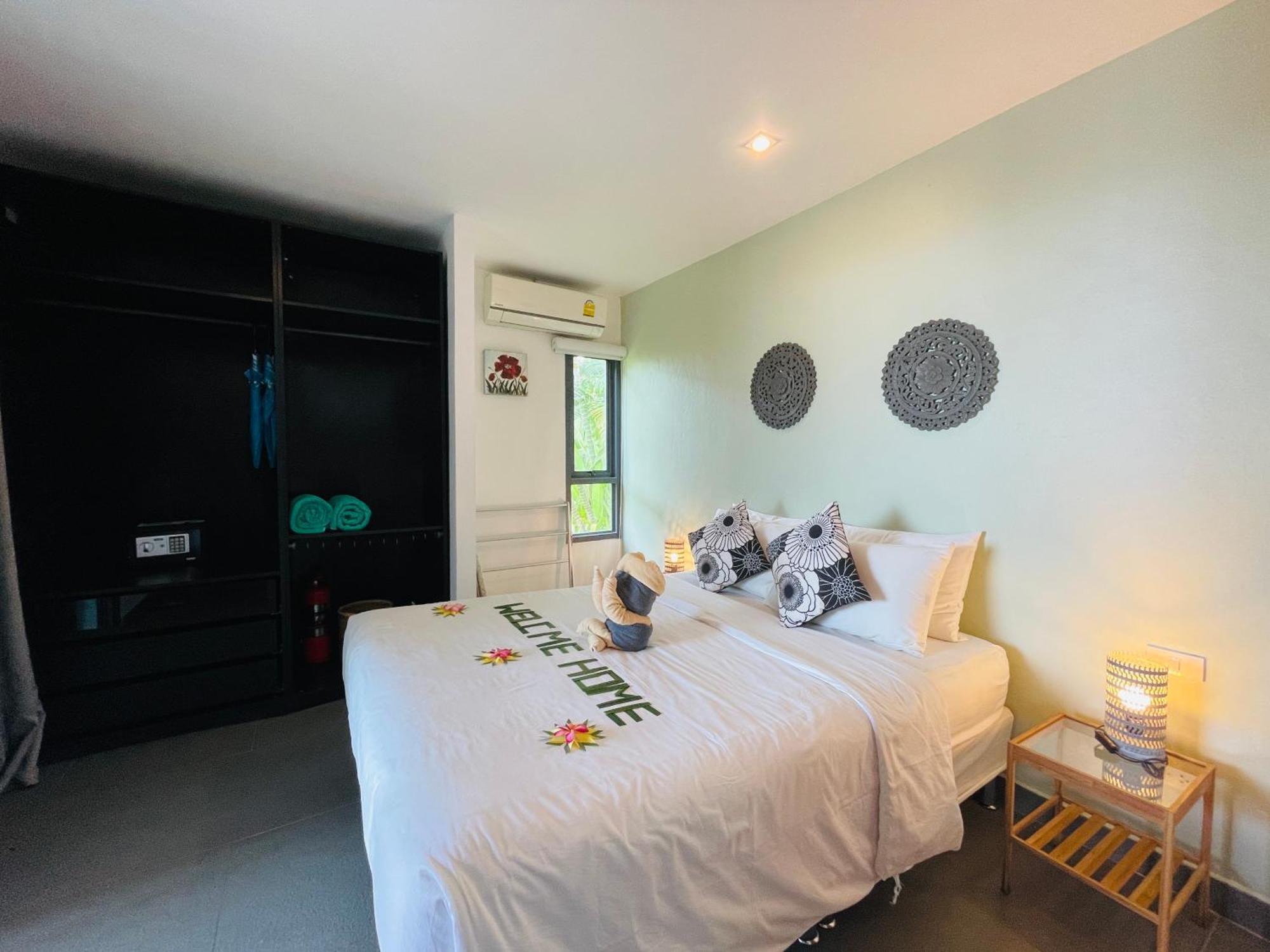 Baan Saint-Tropez Seaview Villas Kata Beach 外观 照片