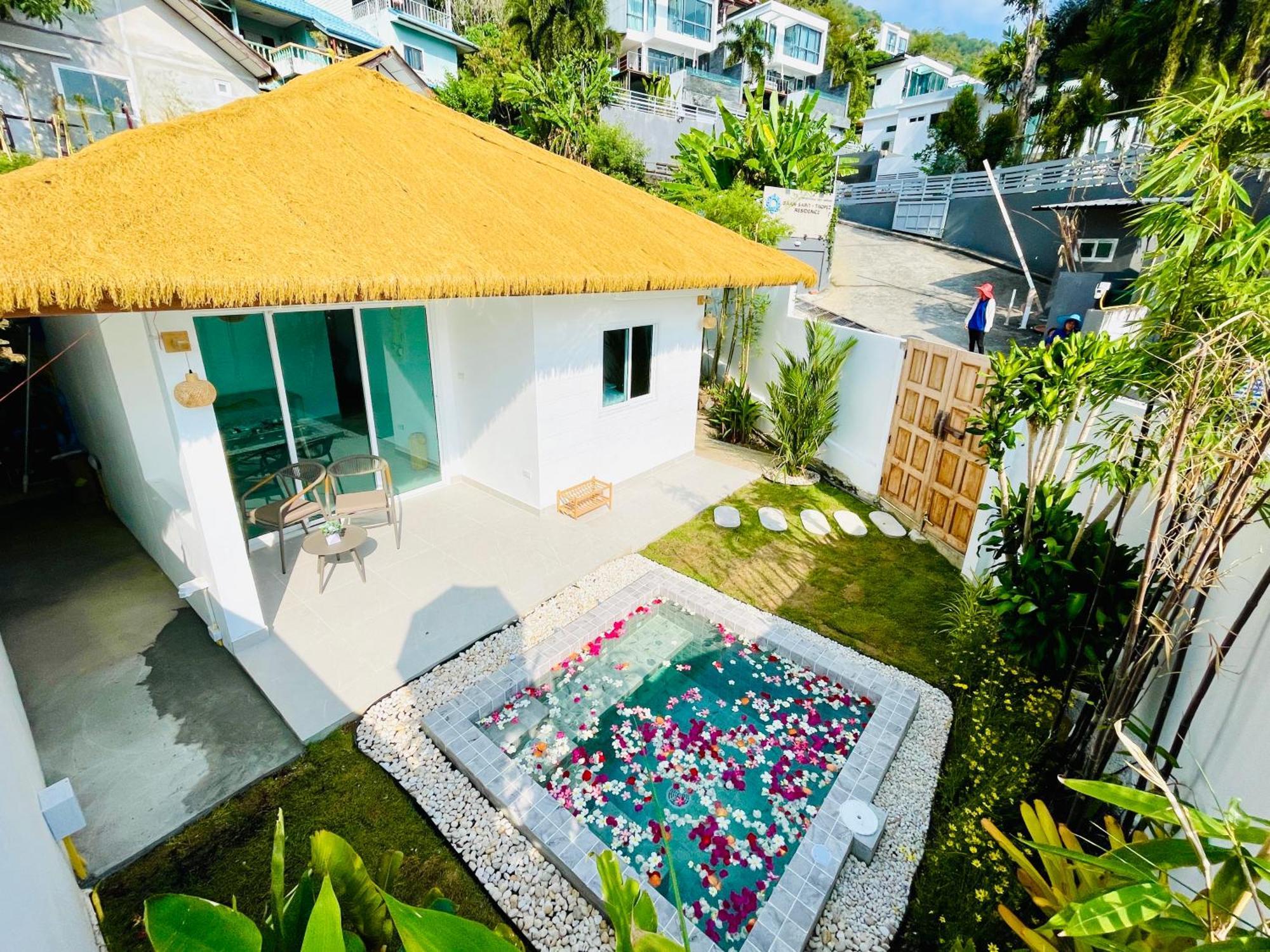 Baan Saint-Tropez Seaview Villas Kata Beach 外观 照片
