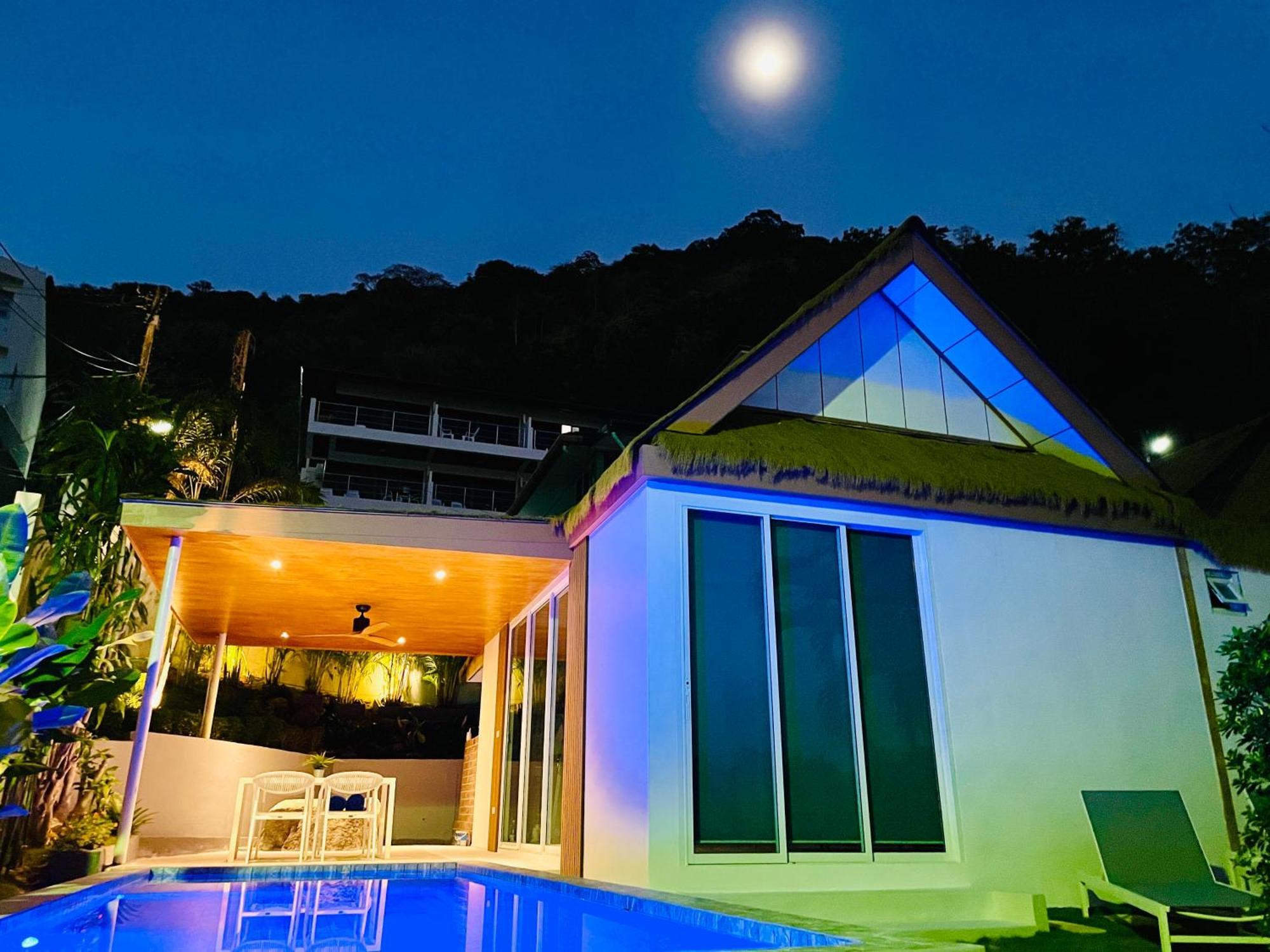Baan Saint-Tropez Seaview Villas Kata Beach 外观 照片
